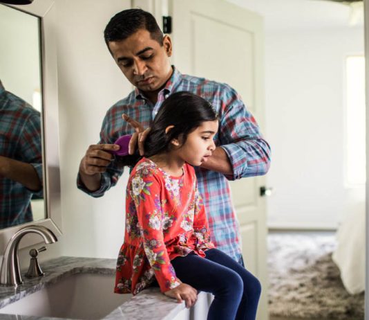 7 EXPERT TIPS WHEN DATING A SINGLE DAD