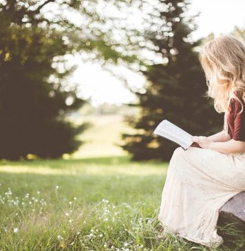 Best Bollywood Dance Numbers for Your Crazy Bachelorette Party