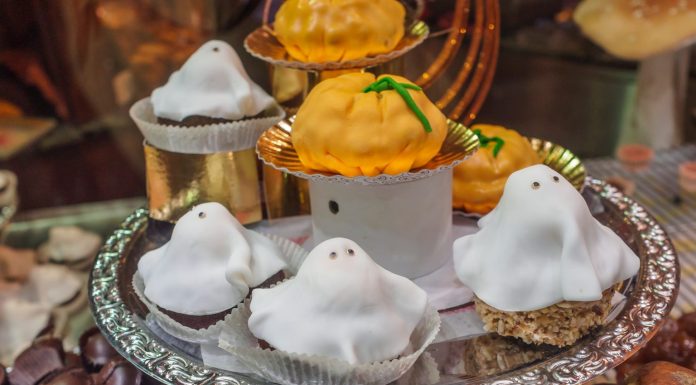 Top 5 Tips For Throwing The Spookiest Halloween Party