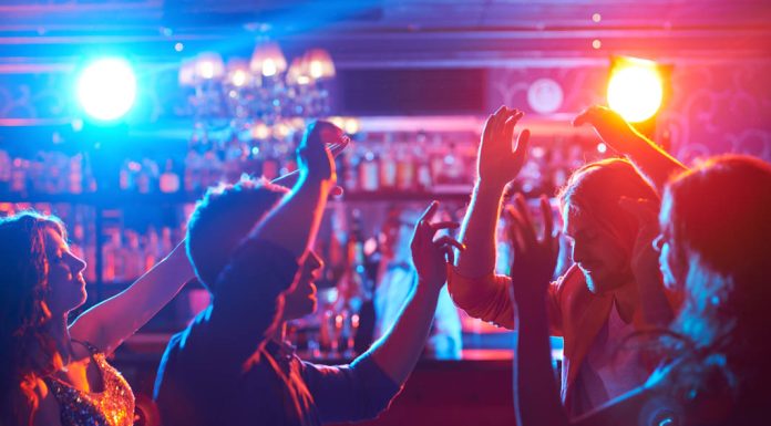 Organising The Best Family-Friendly New Year’s Eve: 7 Tips